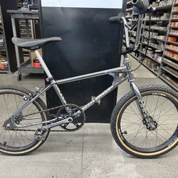 Old BMX Survivor 1982' Diamondback Super Clean