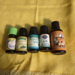 Five Bottles Of Essential Oils Read full Description Will Not Separate