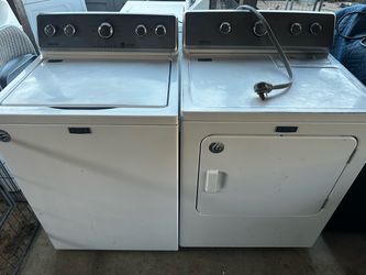 Maytag Washer and Electric Dryer Set
