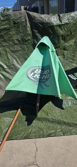 Bug light umbrella 8x8