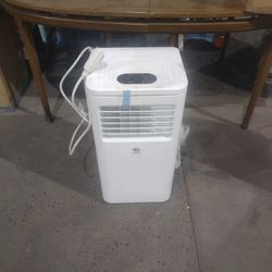 AireMax 6,000 BTU (12,000 BTU ASHRAE) air conditioner