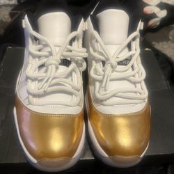Jordan 11 Low 