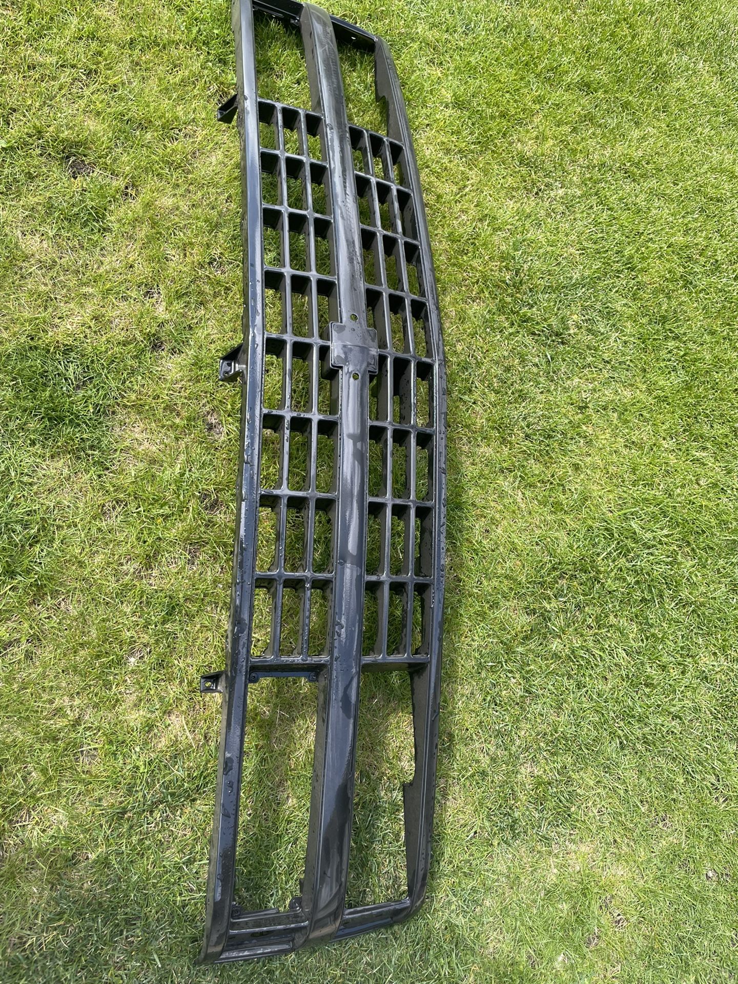88-98 Chevy Truck Obs Grille