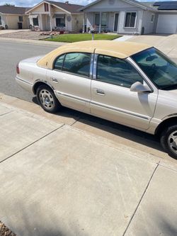 2001 Lincoln Continental . Executive Sedan 4D