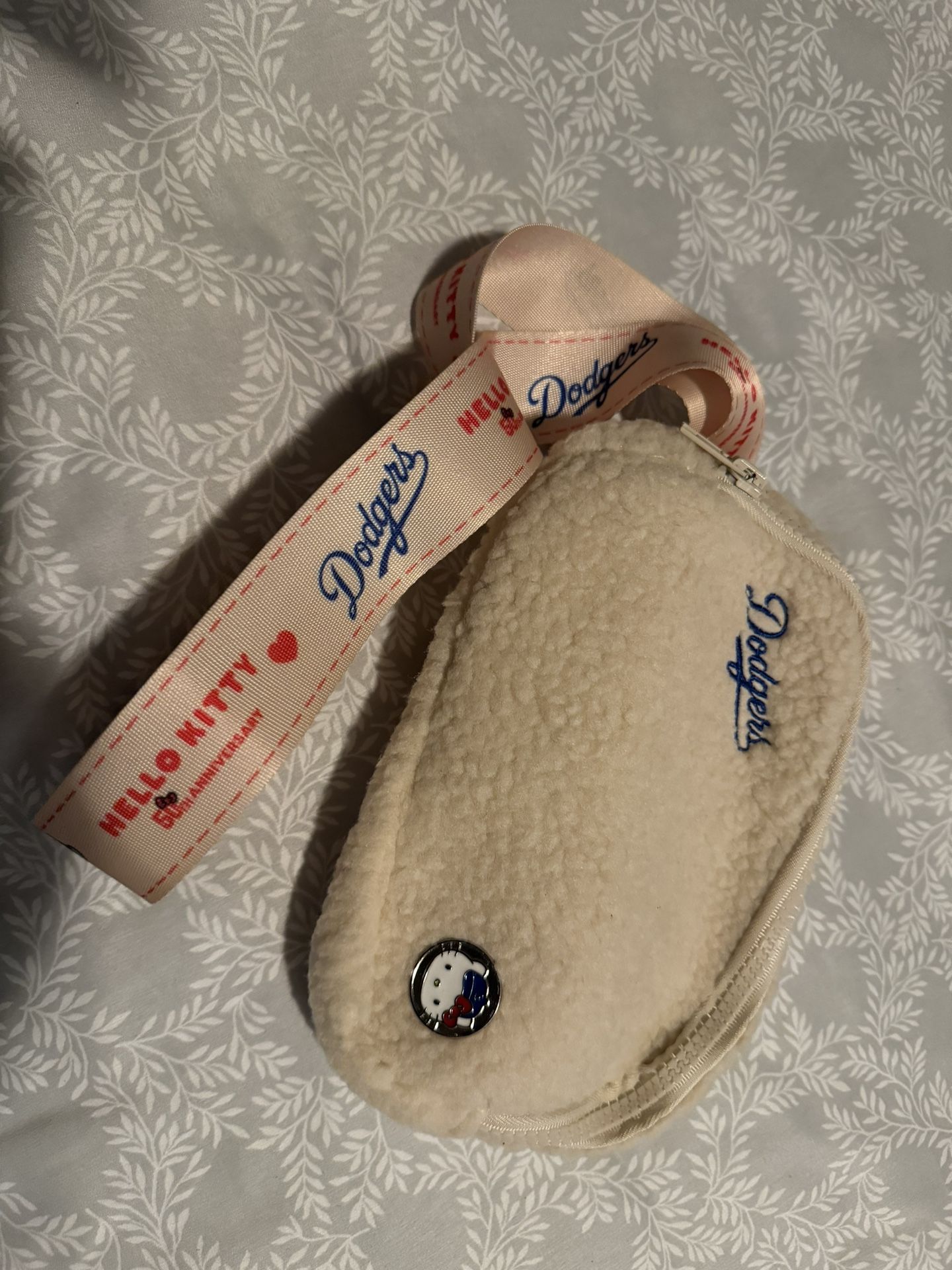 Dodger Hello Kitty  Belt Bag NEW