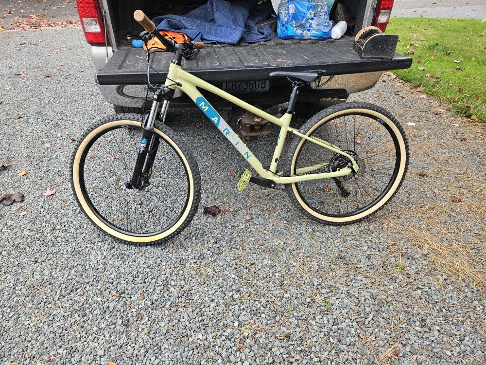 Marin Bobcat Trail 4 Small