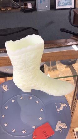 Vintage Fenton Uranium Custard Glass Tall Boot Daisy & Button Pattern 💵  💳  💵  Cash and Card Accepted