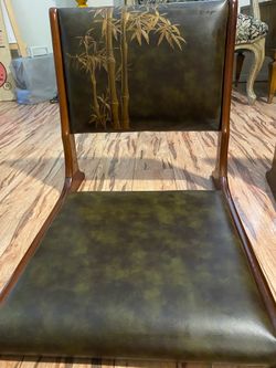 2 Tatami Chairs