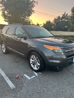 2015 ford explorer Limited