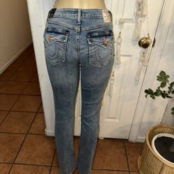 True Religion Size 28