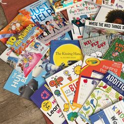 KINDERGARTEN RELATED BOOKS/WORKBOOKS