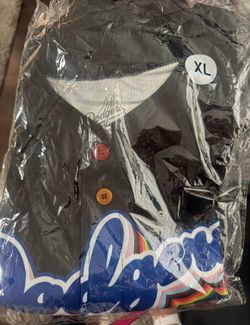 Dodgers pride night giveaway jersey . Side xl $10