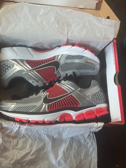 Nike Vomero 5