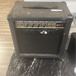 Harkte B20 Bass Amp