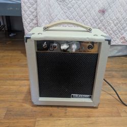 Monoprice Stage Right 5-Watt 1x8 Guitar Combo Tube Amplifier. 