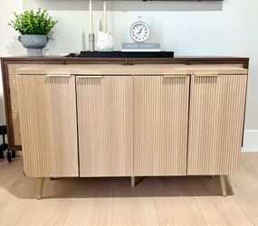 New Modern Fluted Sideboard Cabinet with 4 Doors, Wood Storage Credenza Entertainment
