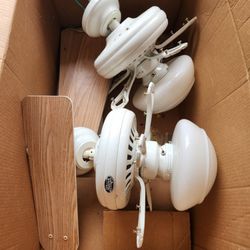 Cealing Fan. Works Great