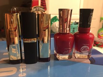 Nail polishes