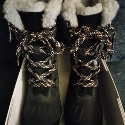 Bearpaw Boots Woman's 7 Waterproof New