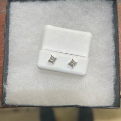 Diamond/silver Earrings 