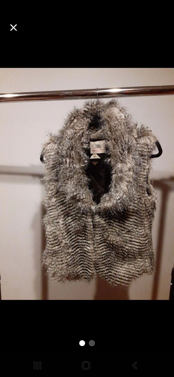 Women's Faux Fur Vest