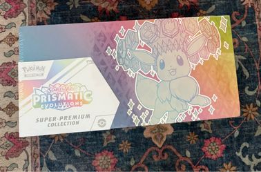 Pokémon TCG Scarlet Violet Prismatic Evolutions Super Premium Collection