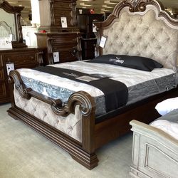 Maylee 4pc King Upholstered Bedroom Set