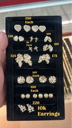 Instagram familia_cadenas Vendo oro de 10 kilates y 14 kilates a muy buen precio en la ciudad de Huntington Park, 100% garantizado oro, de verdad pued