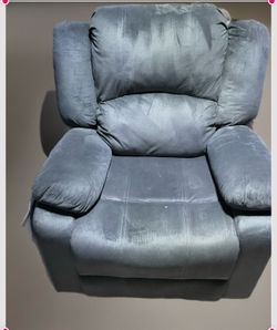 Grey recliner used but great condition clean comes from ano pet no smoking home