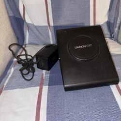 Launch port base station 0701581