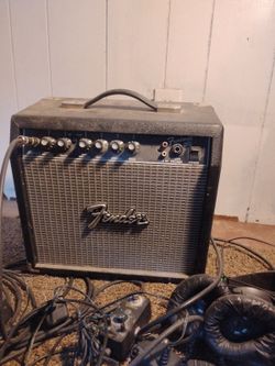 Fender Frontman 15G Guitar Amplifier - $75 OBO