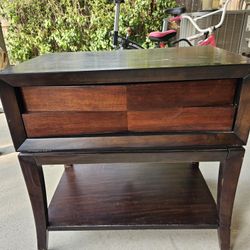 Nightstand With Jewlery Drawer