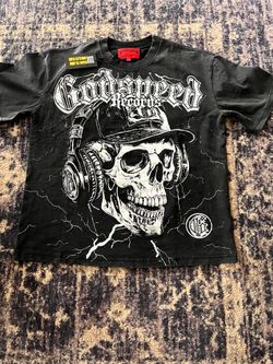 Designer tee