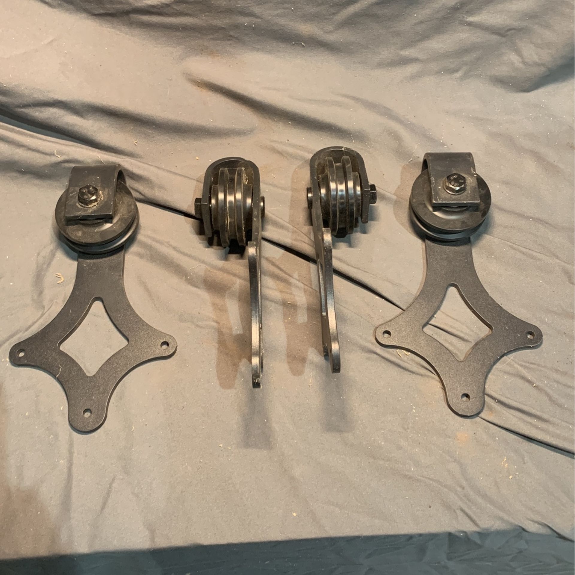 Set Of 4 Barn Door Hardware Rollers.