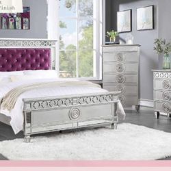 Brand New Twin Glam Bedroom Set Complete With Dresser Mirror Chest And Nightstand 
