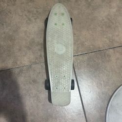 Mini Penny Board ( Glow In The Dark ) 