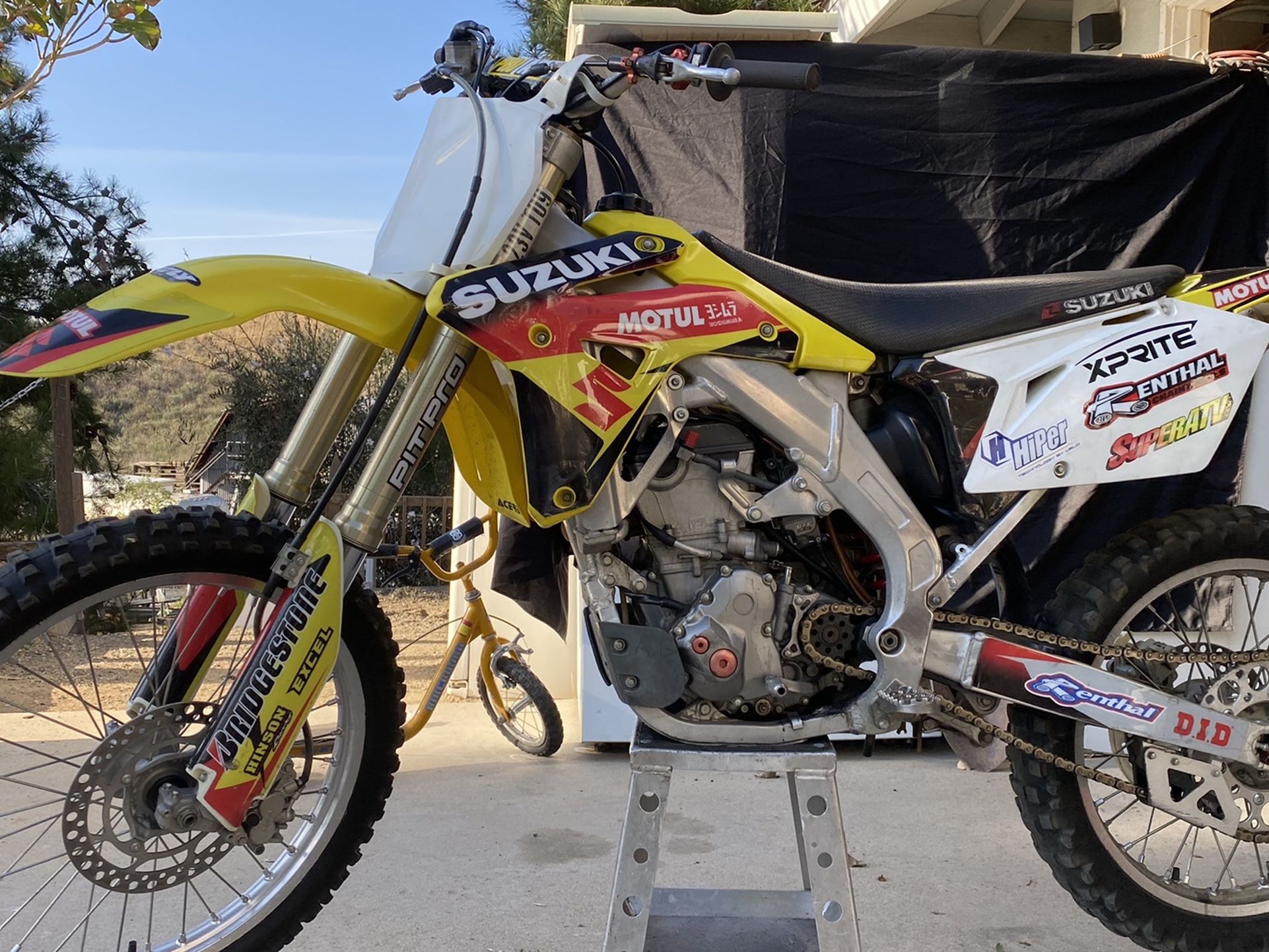 2007 Suzuki Dirt Bike