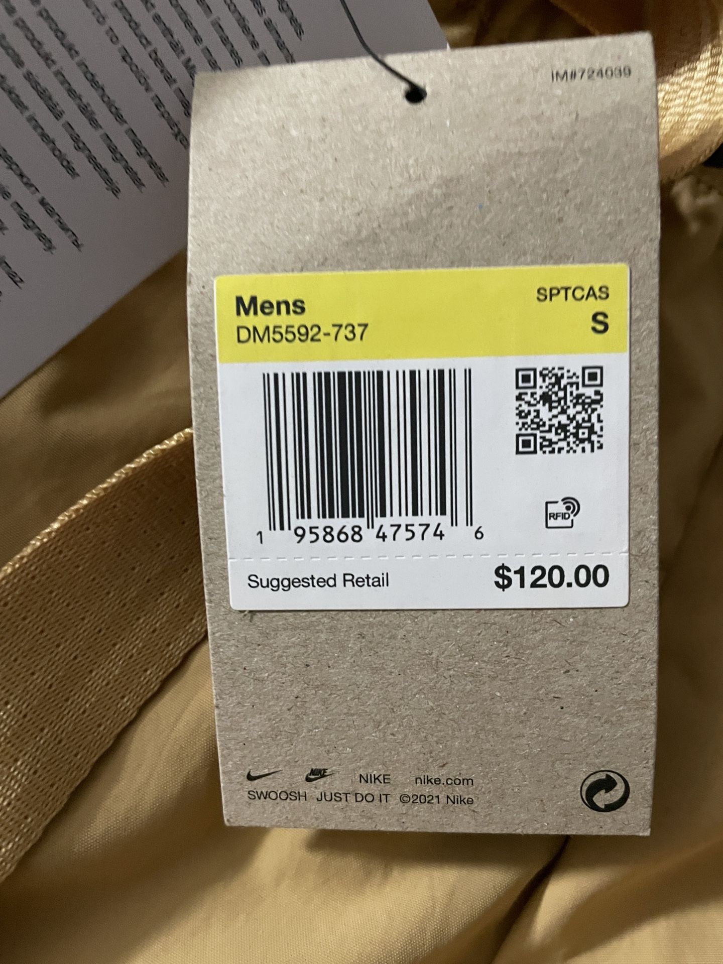 Nike Sportswear Tech Pack Woven Packable Cargo Shorts Men Size Small, brand new with tags!