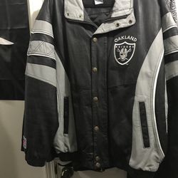 Raiders Leather Starter Jacket ( Size Large ) Genuine Leather 