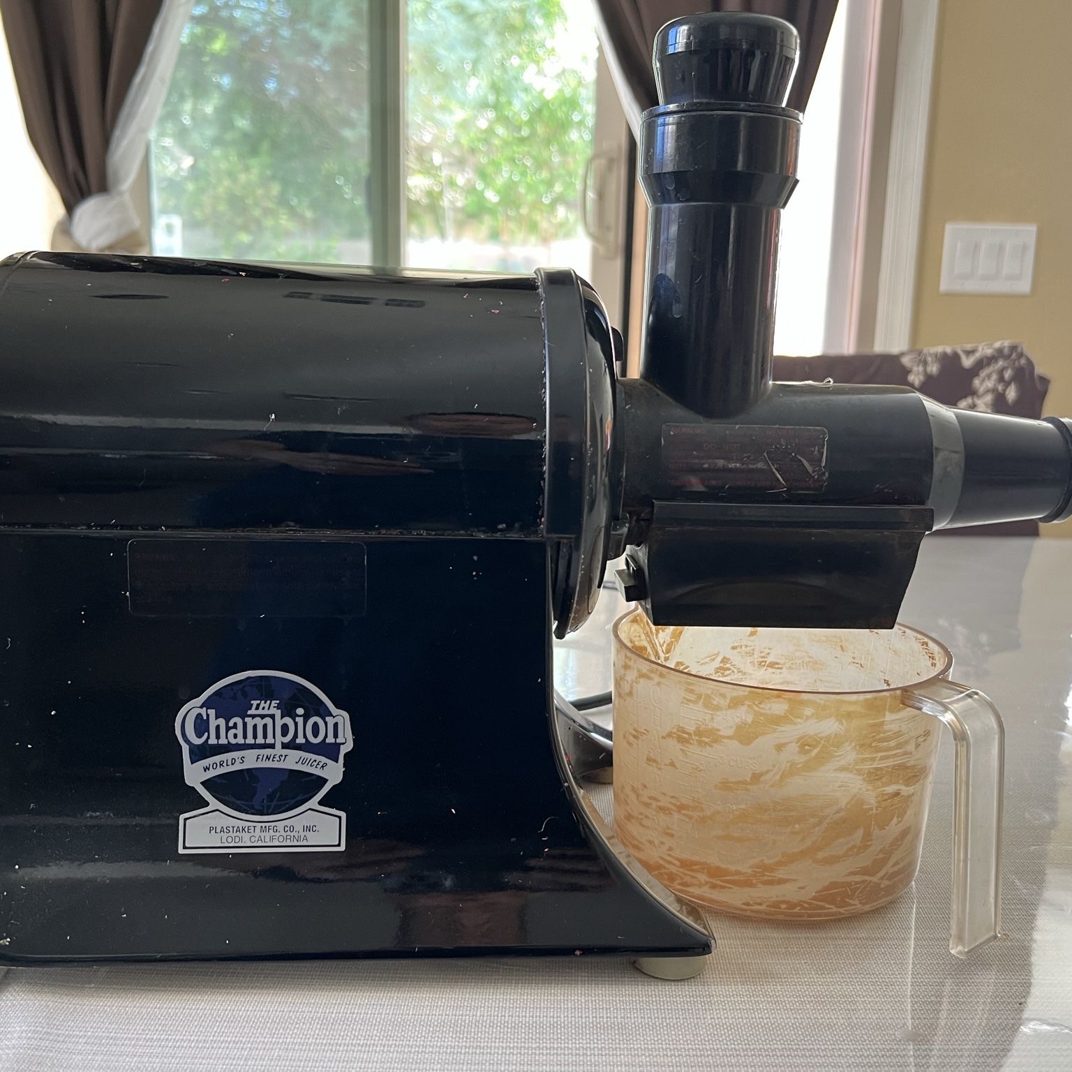 Champion ジューサー アメリカ The Champion Juicer for Sale in Gilbert, AZ - OfferUp