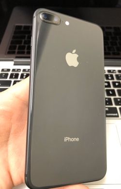 iPhone 8 Plus 64GB Factory Unlocked