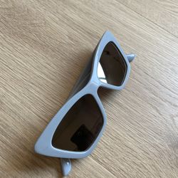 Vince Camuto Blue Sunglasses 