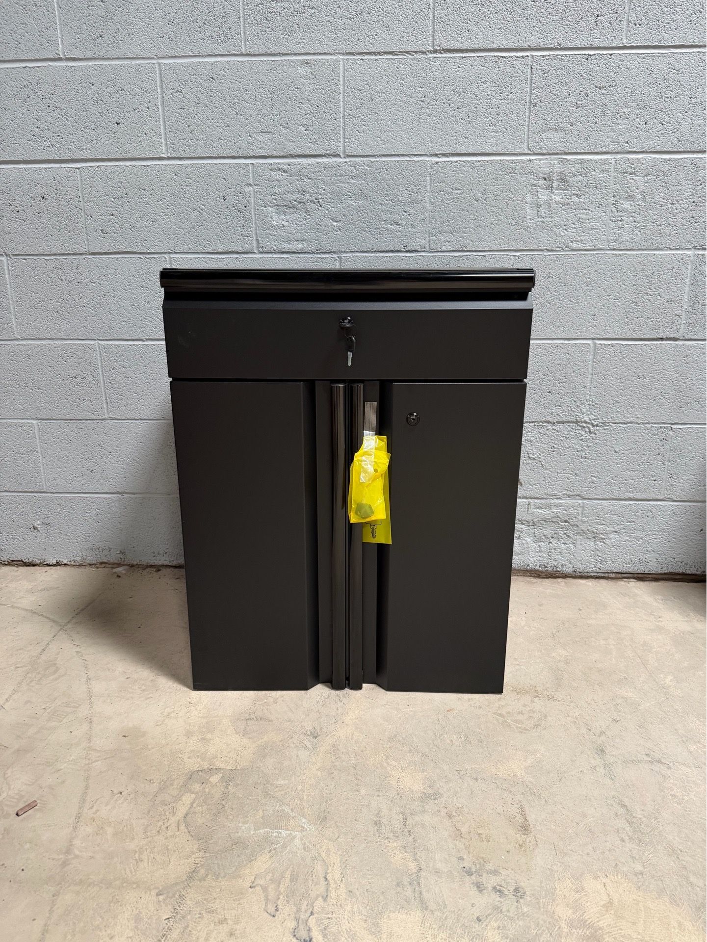 Husky 24” Garage Base Cabinet – New