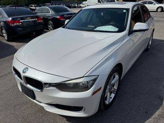2013 BMW 3 Series 320i Sedan 4D
