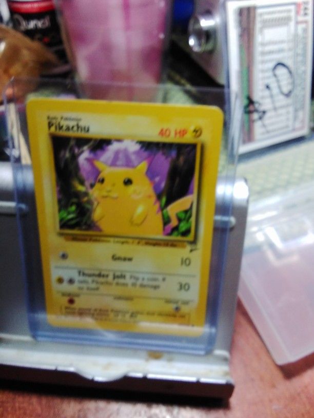 95-99 Pokemon PIKACHU 87/130