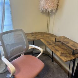 Corner Desk & Office Chair (Lamp optional)