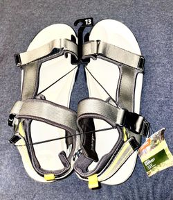 *NEW* Men’s Ozark Trail Trek sandals size 13.