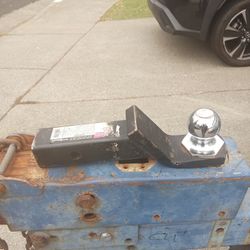Tow Ball With Attach 