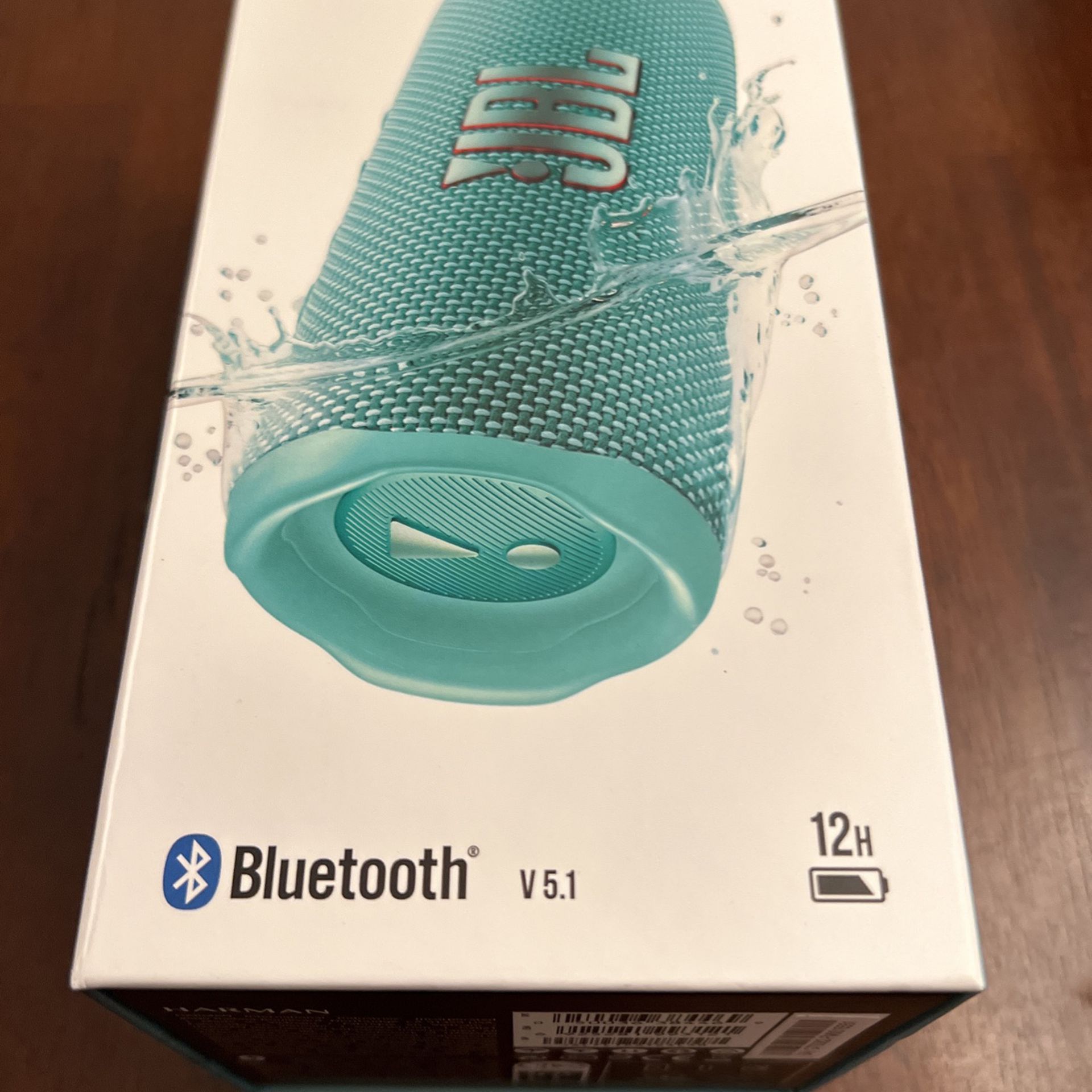 JBL Flip 6 • Wireless Bluetooth Speaker 