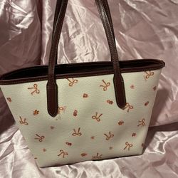 Coach Bow Collection Tote Bag 